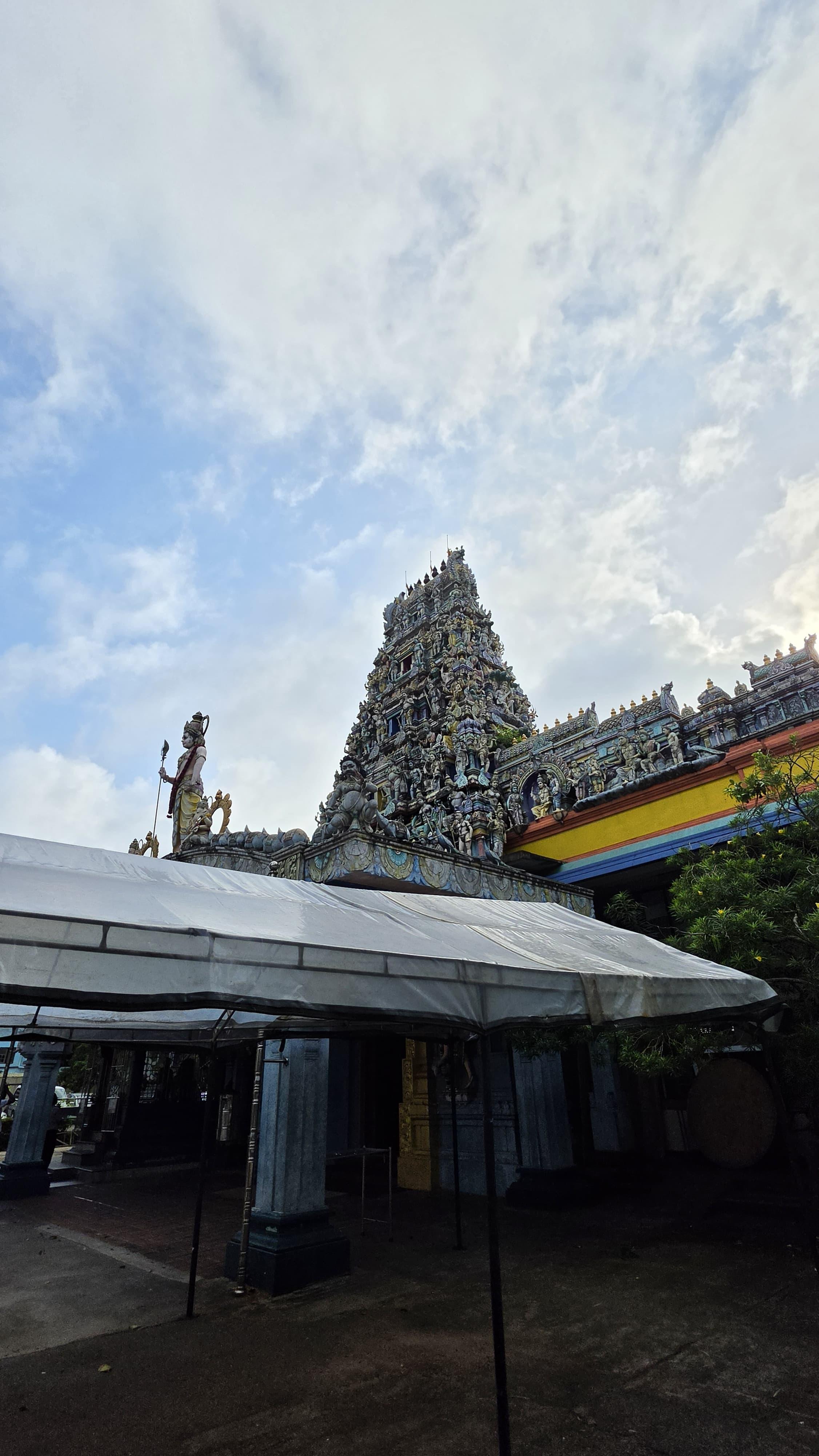 යාත்RAA (Yathra)
